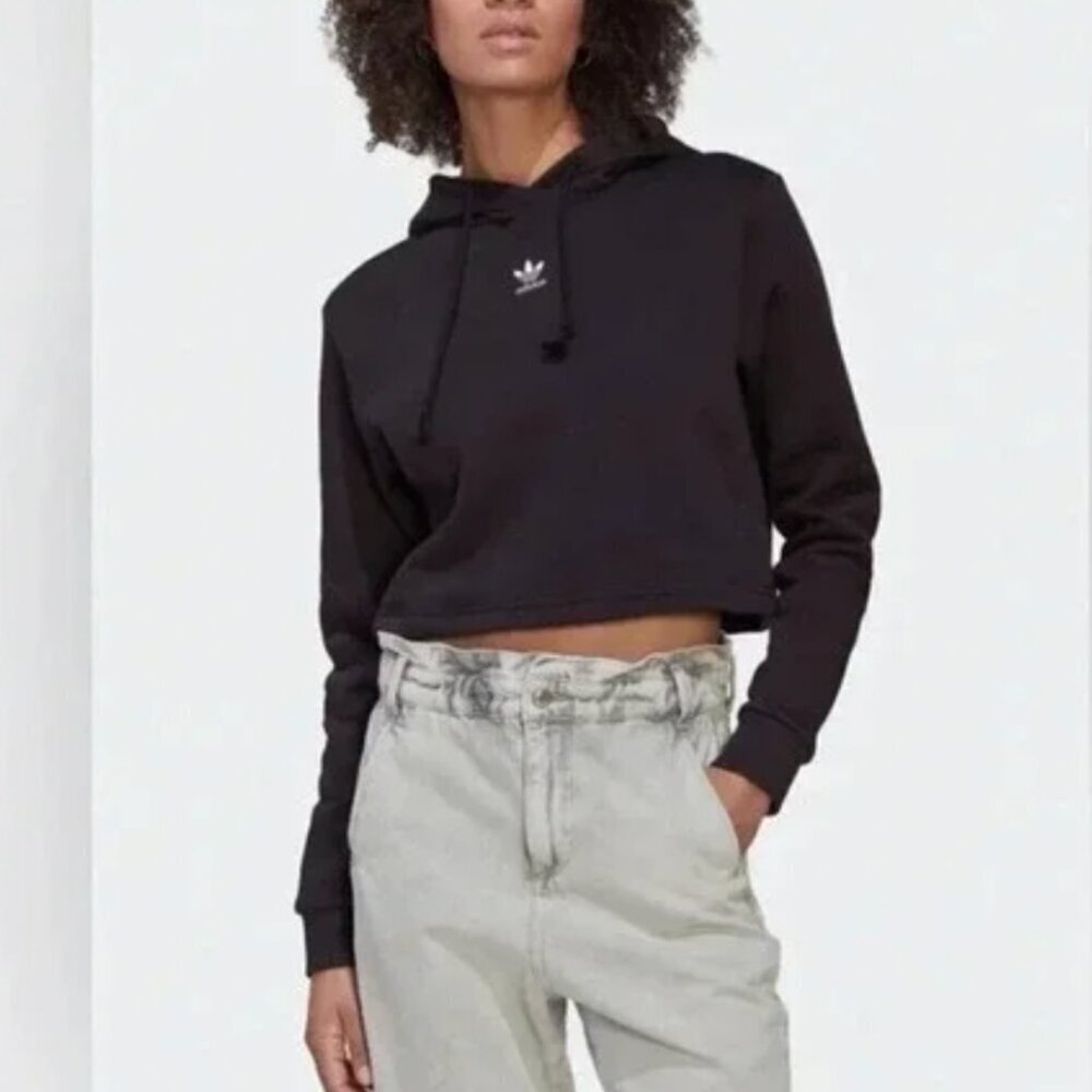 Adidas women's Black center logo trefoil boxy crop hoodie sweatshirt size S